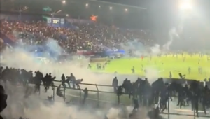 Manajemen Arema FC Siap Bertanggung Jawab Atas Kerusuhan di Stadion Kanjuruhan