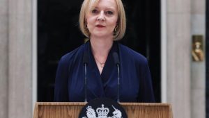 Mundur, Liz Truss Jadi Perdana Menteri Inggris Jabatan Tersingkat