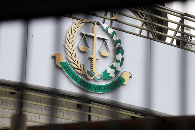 Survei Indikator maupun LSI