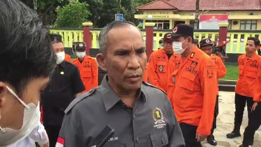 Anggota DPRD Kabupaten Sukabumi dari fraksi partai Demokrat Badri Suhendi.