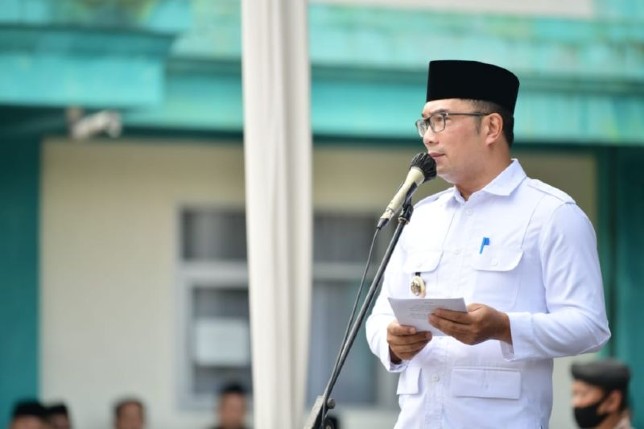 Gubernur Jawa Barat M Ridwan Kamil