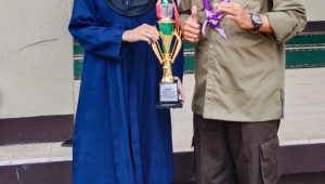 Alhamdulillah Siswi MAN 1 Kota Sukabumi Juara Kaligrafi