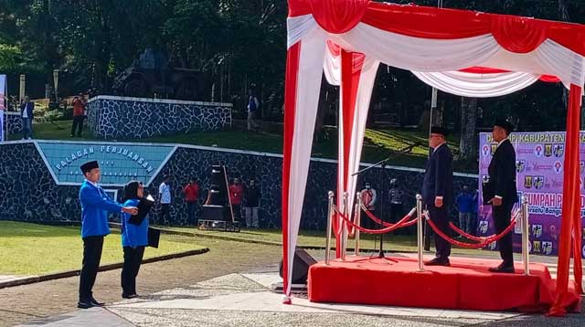 Wakil Bupati Sukabumi H. Iyos Somantri