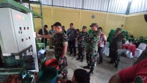 Tinjau Pembuatan Es Kristal di Sukabumi, Pangdam Bicara Ekonomi Kerakyatan