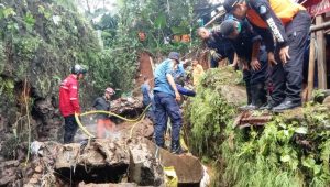 Mahasiswa IPB yang Terseret Arus di Jalan Dadali Bogor Masih Belum Ditemukan