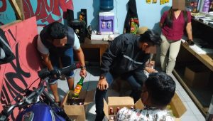 Puluhan Botol Miras di Cicurug Sukabumi Disita Polisi