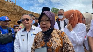 Mensos Risma Sebut Penggeledahan Kantornya oleh KPK Aneh..