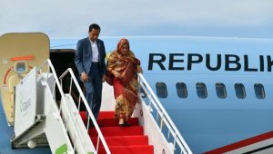 Kabar Terbaru Usai Ibu Negara Iriana Terpeleset di Tangga Pesawat