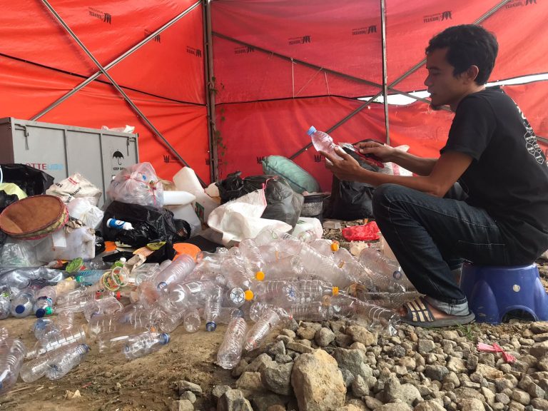 Mengelola Sampah Sukabumi