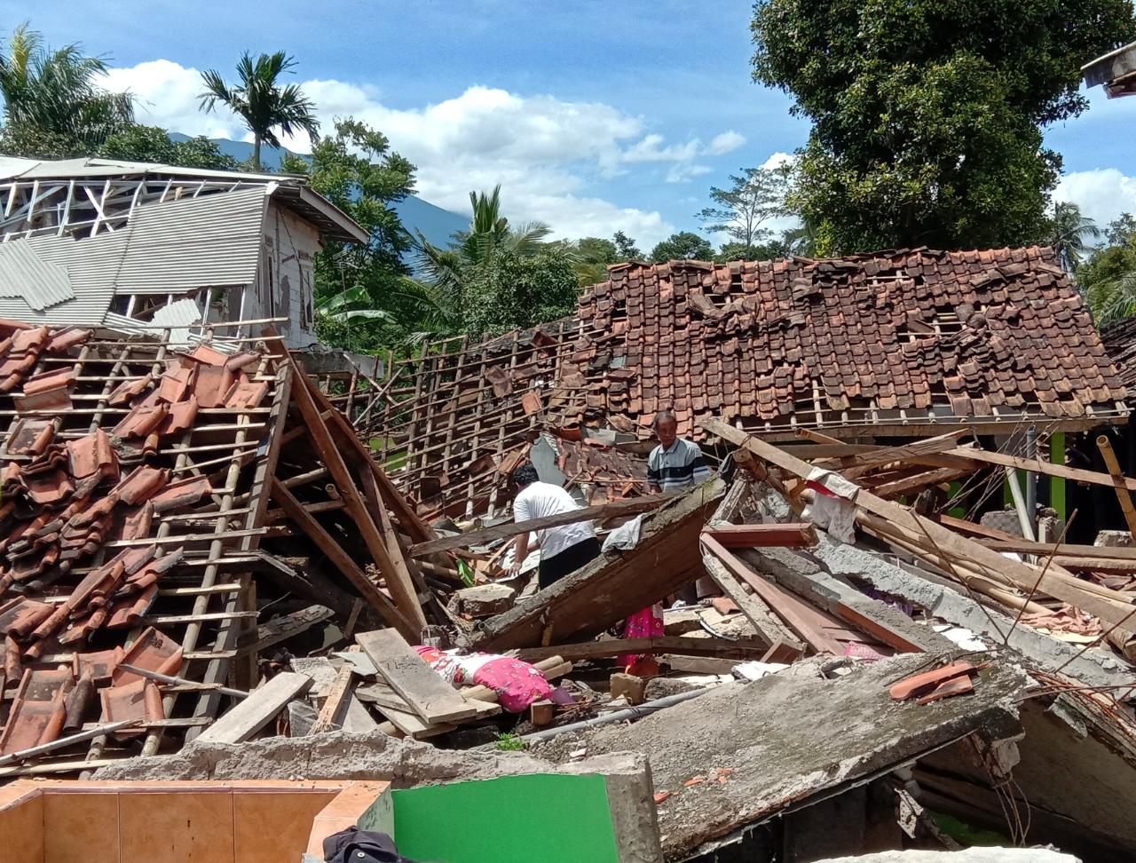 Korban Bencana Gempa Cianjur