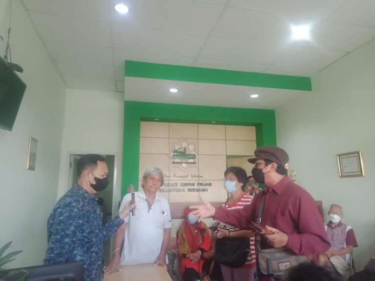 kantor Cabang KSP Sejahtera Bersama Sukabumi di Jalan RE Martadinata, Cikole, Kota Sukabumi.