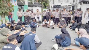 Mahasiswa Sukabumi Sebut Fungsi Pengawasan DPRD Lemah