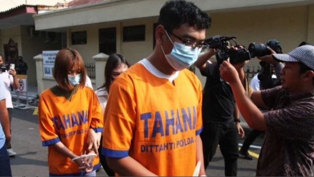 Tangkapan layar potongan adegan film Kebaya Merah