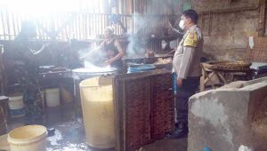 Harga Kedelai di Kota Sukabumi Meroket, Polisi Tinjau Produksi Tahu