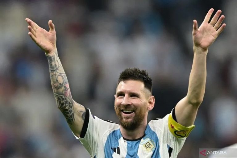 Selebrasi Lionel Messi setelah Argentina