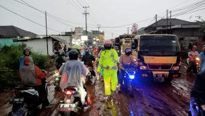 Banjir Sukalarang Sukabumi