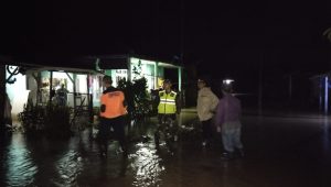 Banjir Terjang Kecamatan Ciemas Sukabumi, Delapan Rumah Terendam