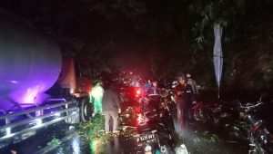 Jalur Utara Sukabumi Kembali Lumpuh, Ada Longsoran di Palagan Parungkuda
