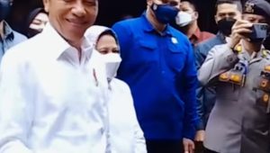 Saat Jokowi dan Kang Emil Mainkan Nok-Nok di Subang