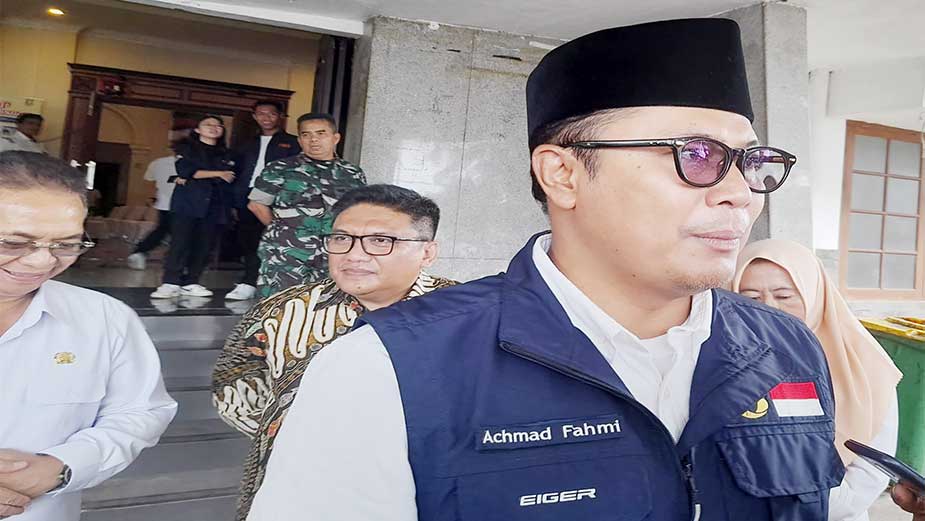 Walikota Sukabumi, Achmad Fahmi