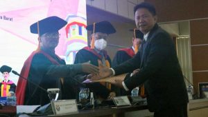 Asep M Ramdan Menjadi Dosen UMMI Bergelar Doktor ke-27