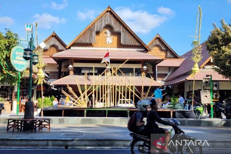 Sembilan panggung hiburan rakyat