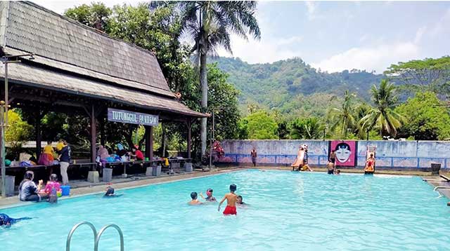 Pemandian Air Panas Cikundul Sukabumi