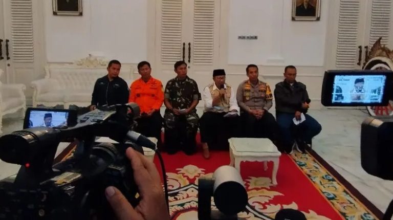 Bupati Cianjur Herman Suherman