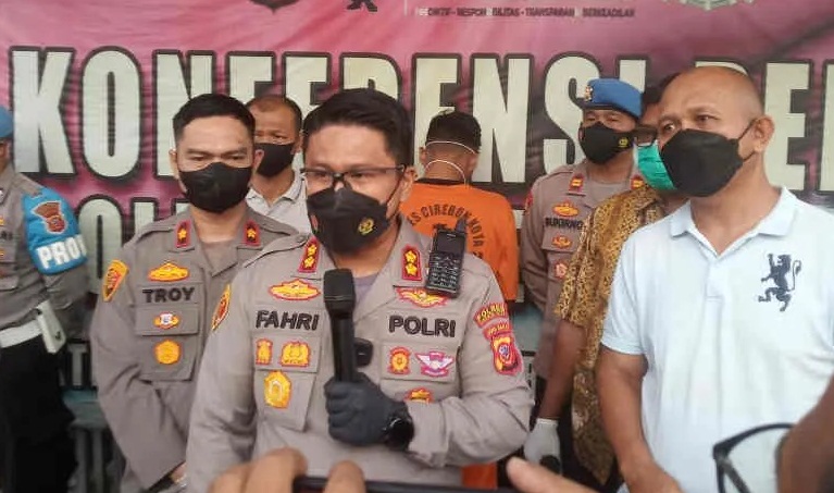 Kapolres Cirebon Kota AKBP Fahri Siregar