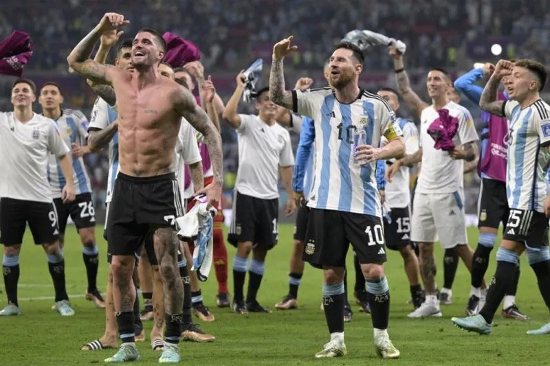 Lionel Messi dan para pemain Argentina
