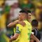 Arsip - Gelandang Brazil Casemiro (kiri) dan bek Brazil Thiago