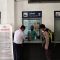 Petugas Stasiun KA Sukabumi saat menunjukan fasilitas loket yang rusak,