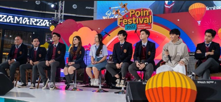 MAXstream Rilis "Skaya and The Big Boss"