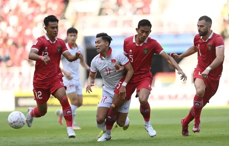 Pesepak bola timnas Indonesia Rizky Ridho