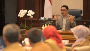 Gubernur Ridwan Kamil Imbau warga Tetap Waspada Meski PPKM Dicabut