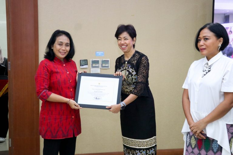 XL AXIATA