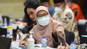 DPR RI Desak Pemerintah Awasi Jajanan “Chiki Ngebul”