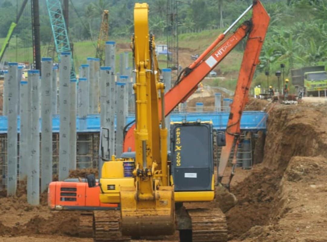 Proses pembangunan proyek jalan tol Bogor-Ciawi-Sukabumi (Bocimi)