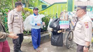 Polsek Gunungpuyuh Sukabumi Sisir Pedagang, Antisipasi Keracunan Makanan