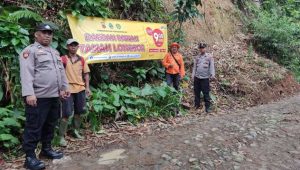 Polsek Parakansalak Sukabumi Waspadai Longsor