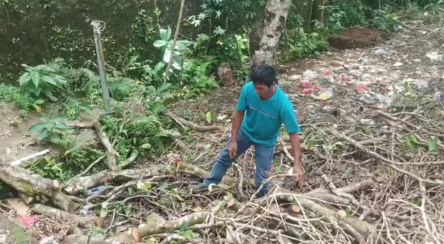 Saman (52) warga Ciwangi, Desa Sidomulya, Kecamatan Ciemas, Kabupaten Sukabumi