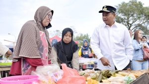 PKL di PT GSI Cikembar Sukabumi Terjerat Rentenir, Wagub Jabar Keluarkan Solusi ini