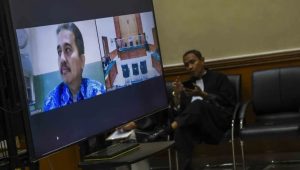 Hukuman Roy Suryo Diperberat Hakim