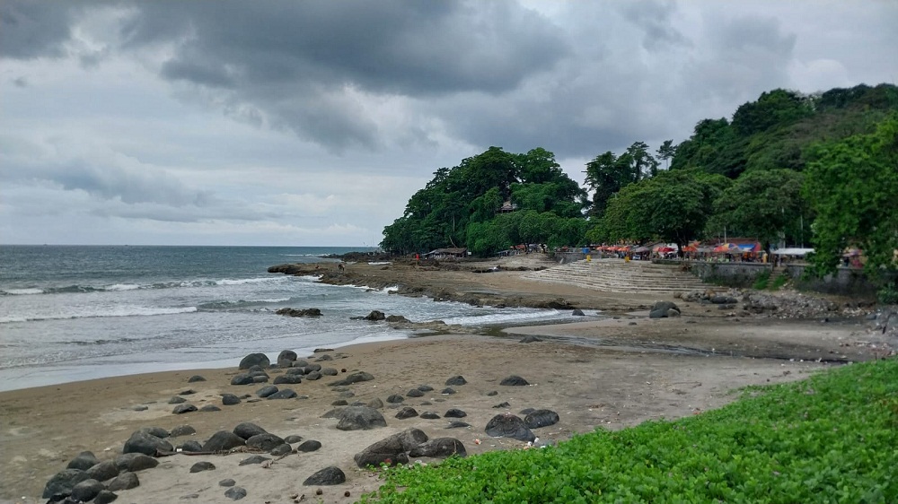 pantai Karanghawu, Kecamatan Cisolok,