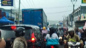 Pantes Sukabumi Sering Macet, 1,6 Juta Penduduk Memiliki Kendaraan Sendiri, Ini Datanya