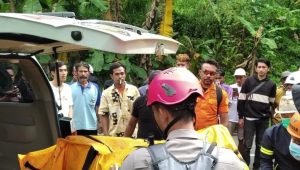 Pasutri Cianjur yang Hayut Ditemukan Tim SAR dalam Kondisi Meninggal