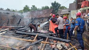 Kronologis Kebakaran di Cikembar Sukabumi, Tewaskan Lansia Terjebak di Dalam Rumah