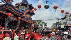 GP Ansor Kota Sukabumi Kawal Perayaan Cap Go Meh, Tunjukan Sikap Toleran