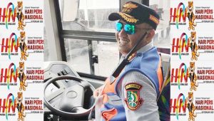 Kadishub Kota Sukabumi Rela Jadi Driver Bus Tayo