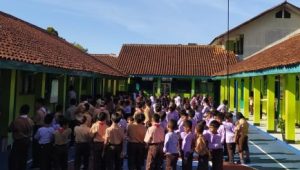 SDN Sriwedari 1 Kota Sukabumi Gadeng Polsek